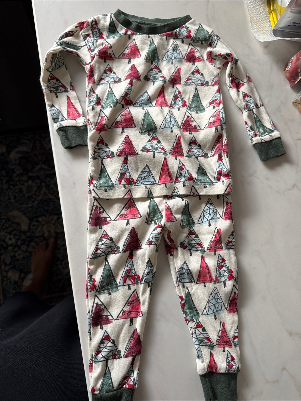 Burt’s bees Christmas pajama set 12m